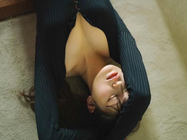 神志那結衣   神志那結衣 - ジーナに恋して vol.2 日系性感女神居家私房内衣写真第25张图片