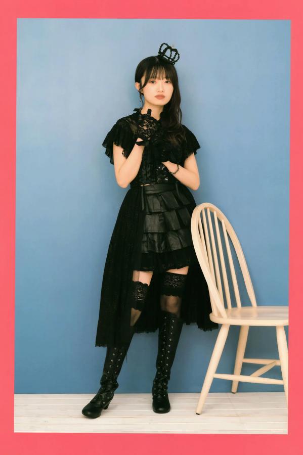 中井りか 中井里佳 中井りか《好きでした》日本清纯偶像甜美私房与哥特造型写真集 [84P]第30张图片