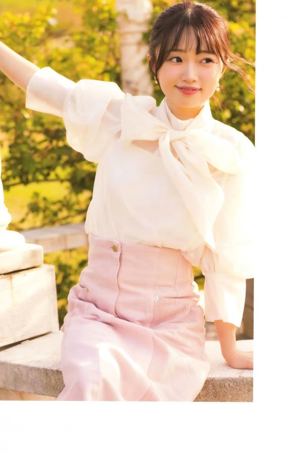 中井りか 中井里佳 中井りか《好きでした》日本清纯偶像甜美私房与哥特造型写真集 [84P]第66张图片
