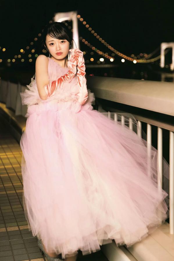 中井りか 中井里佳 中井りか《好きでした》日本清纯偶像甜美私房与哥特造型写真集 [84P]第82张图片