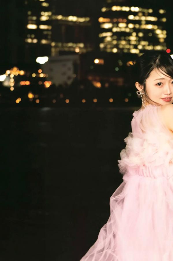 中井りか 中井里佳 中井りか《好きでした》日本清纯偶像甜美私房与哥特造型写真集 [84P]第84张图片