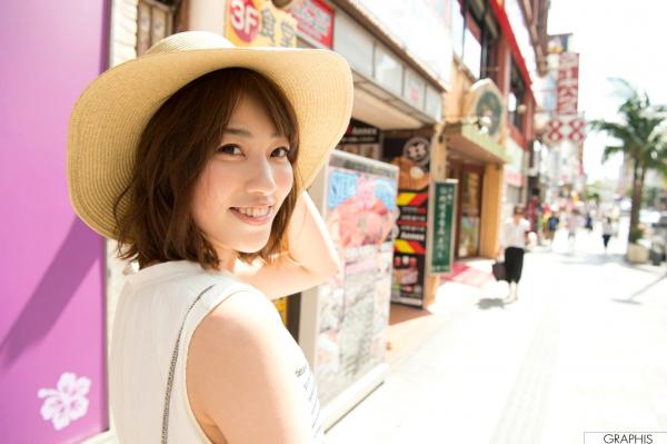市川まさみ 市川雅美  Graphis_市川まさみ写真集：清纯海边与室内私房魅力，演绎极致骨感艺术性感画报第3张图片
