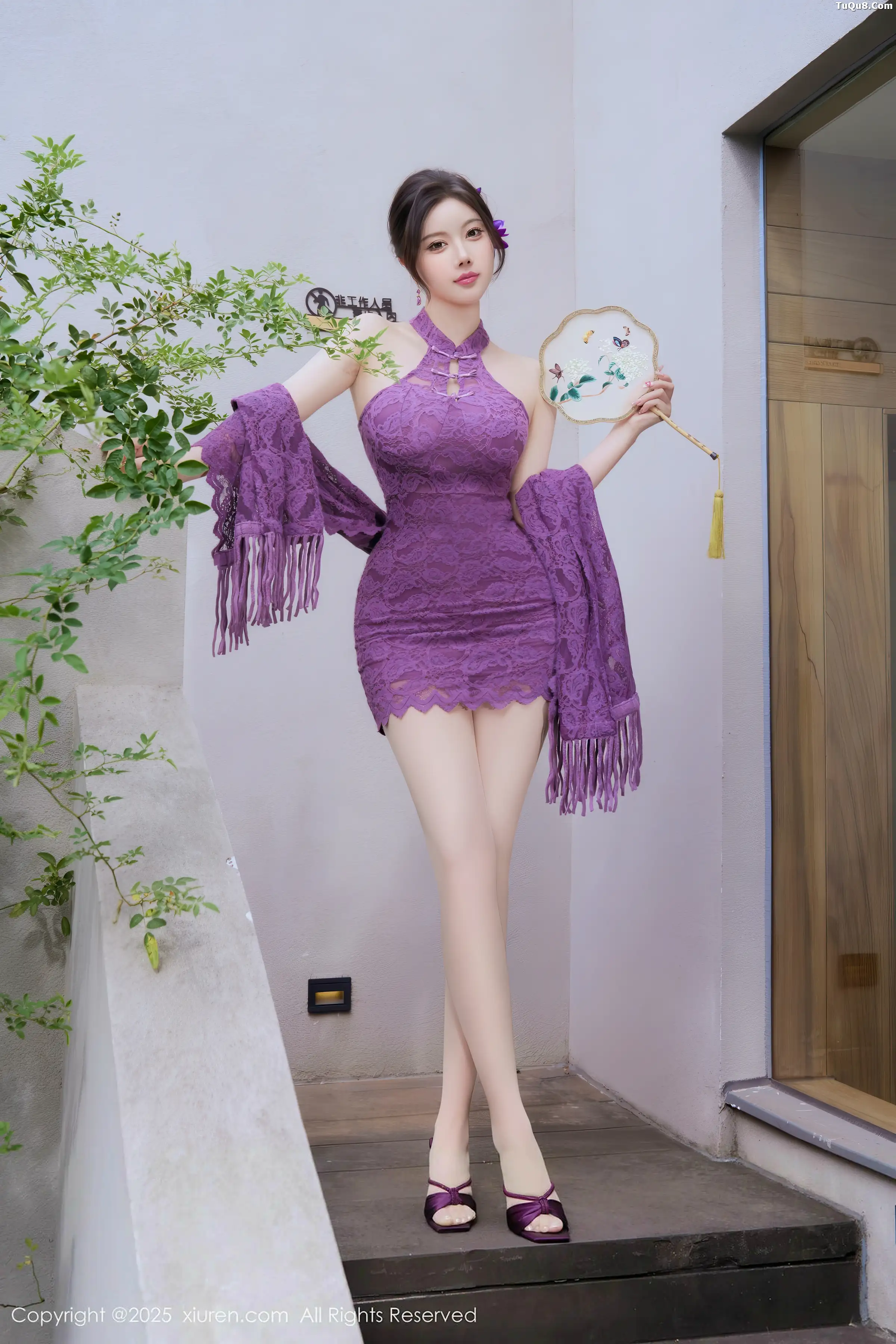 杨晨晨 sugar小甜心CC [XiuRen]高清写真图 2025.12.31 No.11187 杨晨晨 紫色蕾丝第1张图片