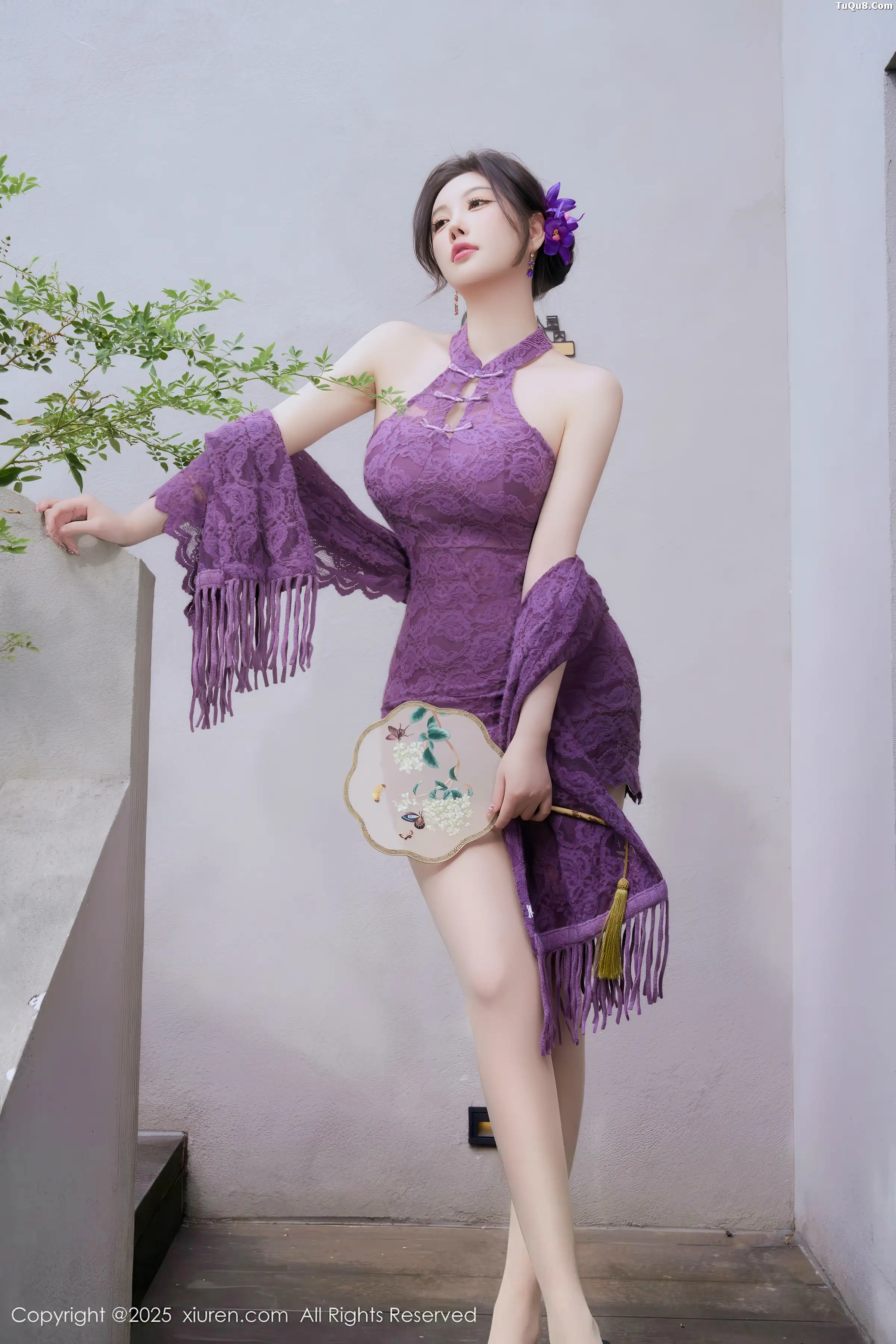 杨晨晨 sugar小甜心CC [XiuRen]高清写真图 2025.12.31 No.11187 杨晨晨 紫色蕾丝第2张图片