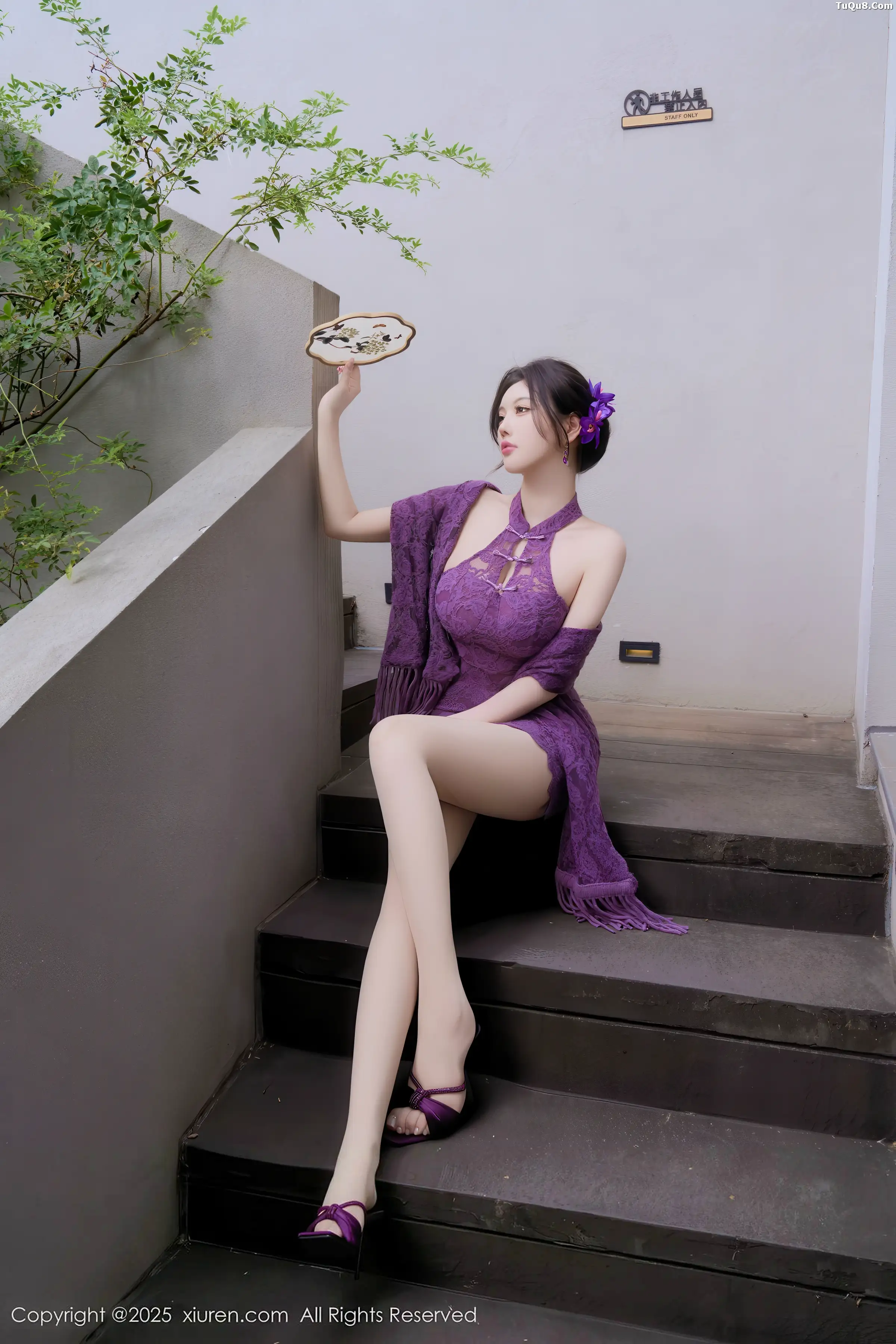 杨晨晨 sugar小甜心CC [XiuRen]高清写真图 2025.12.31 No.11187 杨晨晨 紫色蕾丝第6张图片