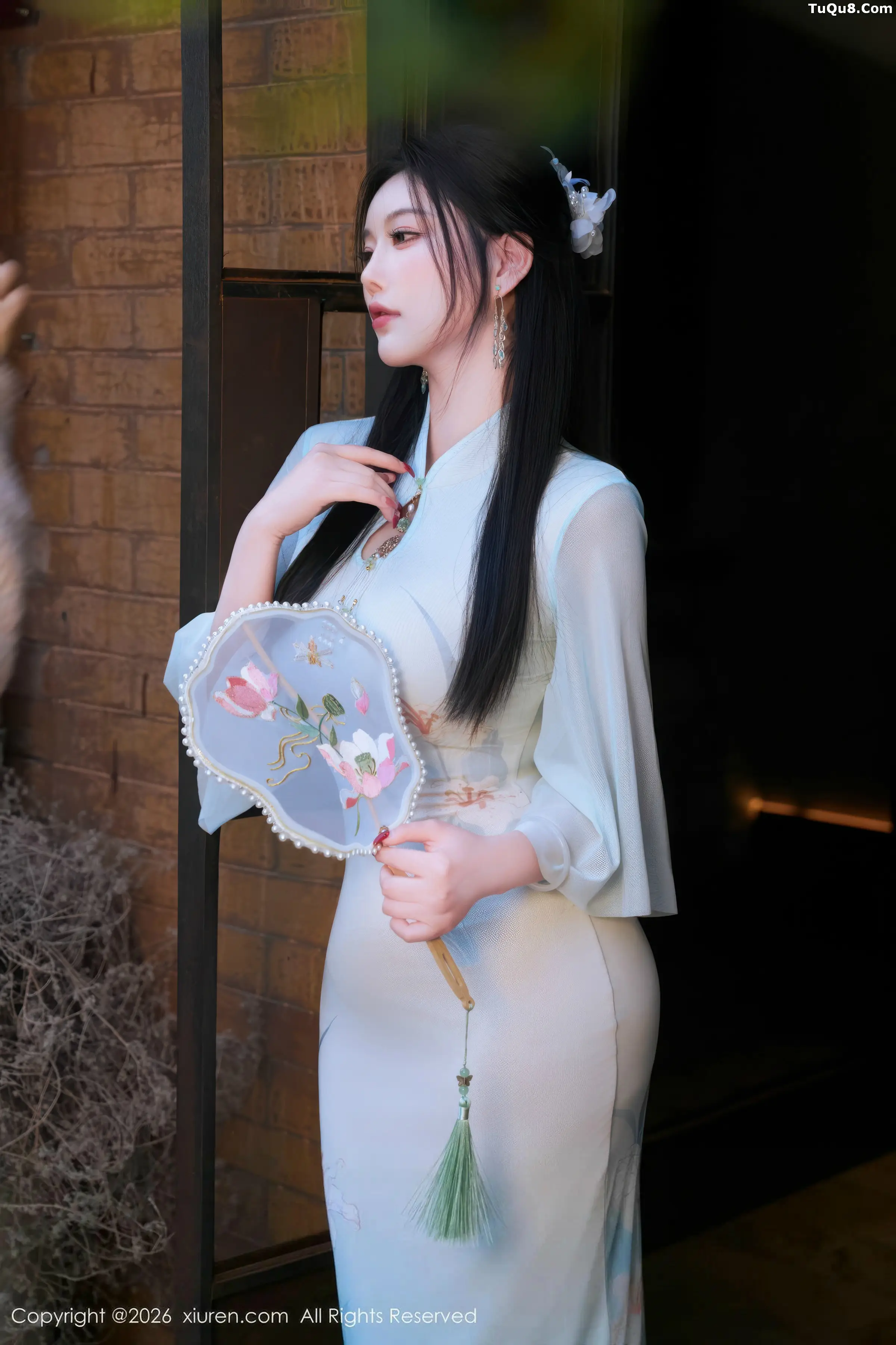 杨晨晨 sugar小甜心CC [XiuRen]高清写真图 2026.01.21 No.11258 杨晨晨. 性感白色内衣第2张图片