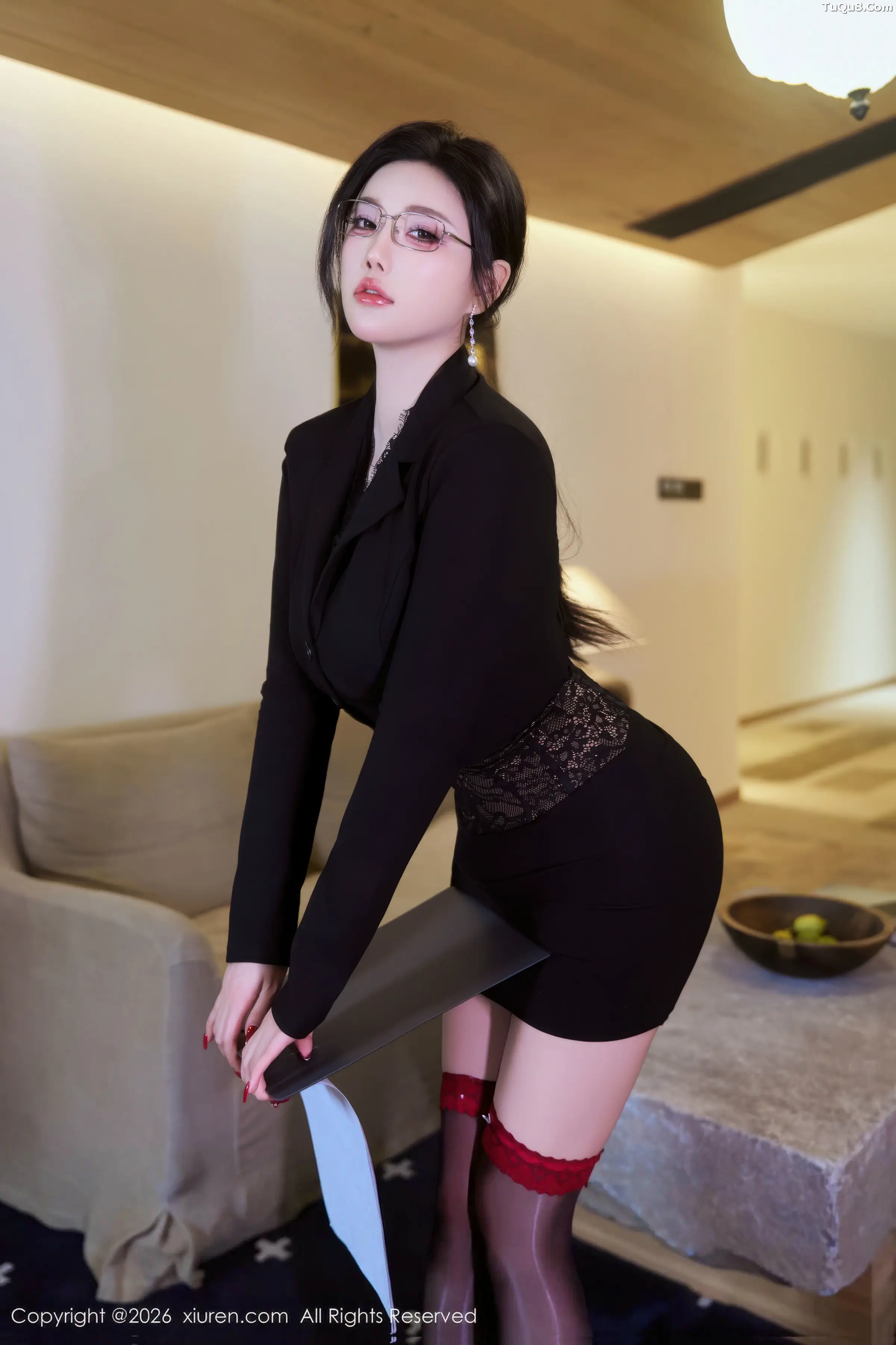 杨晨晨 sugar小甜心CC [XiuRen]高清写真图 2026.01.14 No.11230 杨晨晨. 金属情趣内衣第35张图片