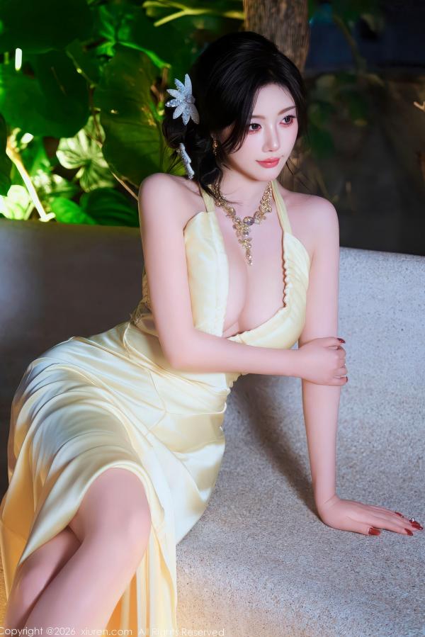 杨晨晨 sugar小甜心CC  XiuRen秀人网-11206-杨晨晨：纯白蕾丝婚纱诱惑，私房内衣大尺度写真，波涛胸涌极致魅惑，高清无圣光绝美视觉盛宴第12张图片