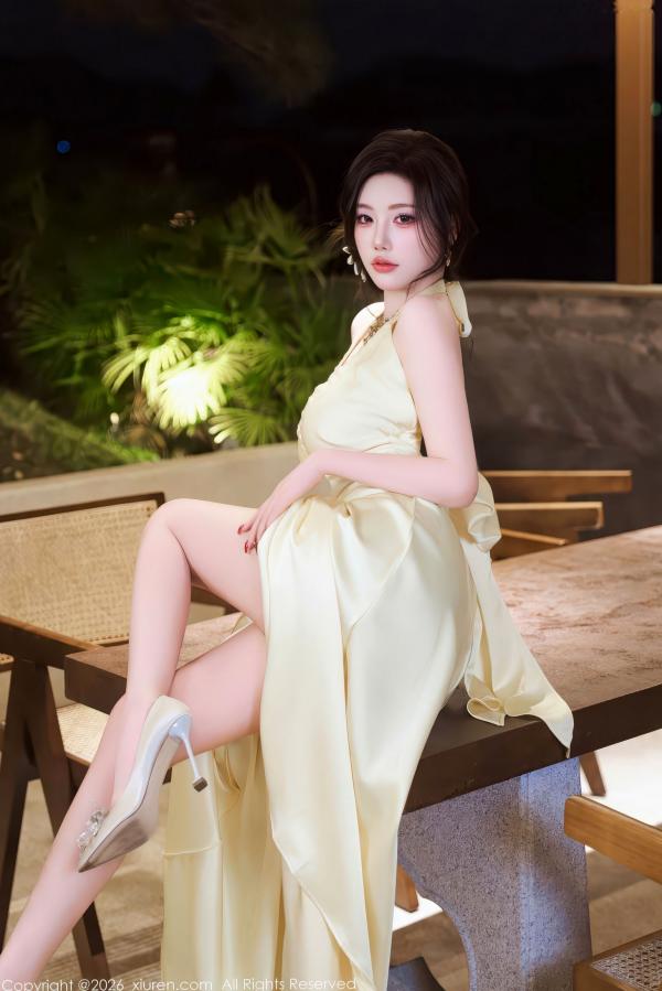 杨晨晨 sugar小甜心CC  XiuRen秀人网-11206-杨晨晨：纯白蕾丝婚纱诱惑，私房内衣大尺度写真，波涛胸涌极致魅惑，高清无圣光绝美视觉盛宴第28张图片