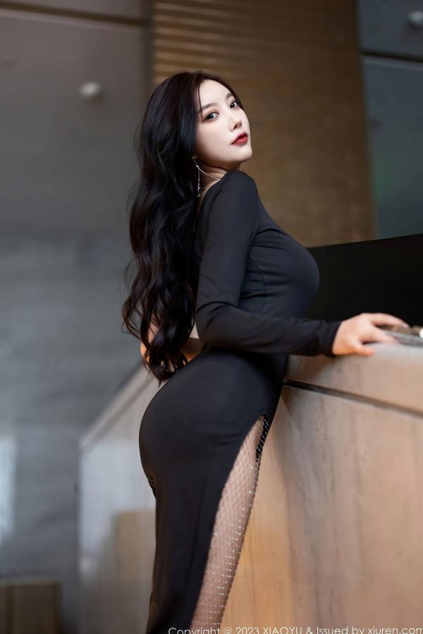 杨晨晨 sugar小甜心CC  XiaoYu语画界-1021-杨晨晨：黑色珠链欲感内衣写真，奢华卫浴间的冷艳尤物，大尺度私房视觉盛宴 (2023.05.06)第10张图片