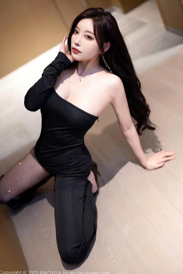 杨晨晨 sugar小甜心CC  XiaoYu语画界-1021-杨晨晨：黑色珠链欲感内衣写真，奢华卫浴间的冷艳尤物，大尺度私房视觉盛宴 (2023.05.06)第39张图片