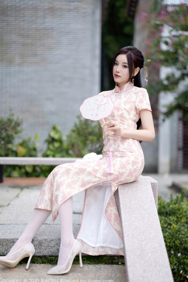 杨晨晨 杨晨晨Yome  XiaoYu语画界-993-杨晨晨Yome-浅色提花旗袍古典韵味与白色蕾丝内衣白丝诱惑-2023.03.24-无圣光大尺度写真第5张图片