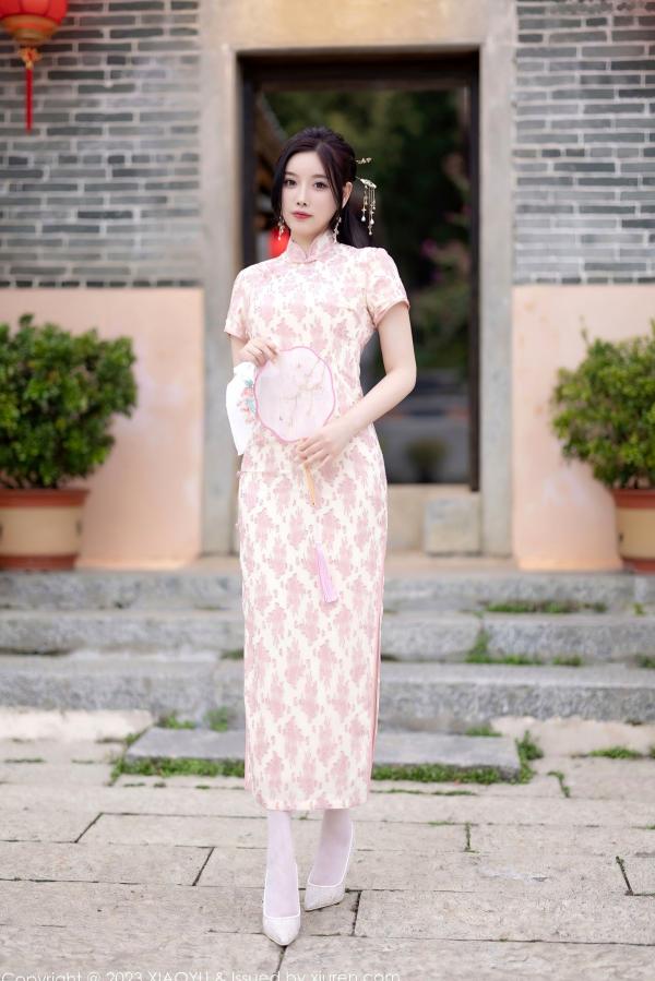 杨晨晨 杨晨晨Yome  XiaoYu语画界-993-杨晨晨Yome-浅色提花旗袍古典韵味与白色蕾丝内衣白丝诱惑-2023.03.24-无圣光大尺度写真第17张图片