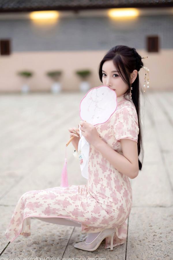 杨晨晨 杨晨晨Yome  XiaoYu语画界-993-杨晨晨Yome-浅色提花旗袍古典韵味与白色蕾丝内衣白丝诱惑-2023.03.24-无圣光大尺度写真第20张图片