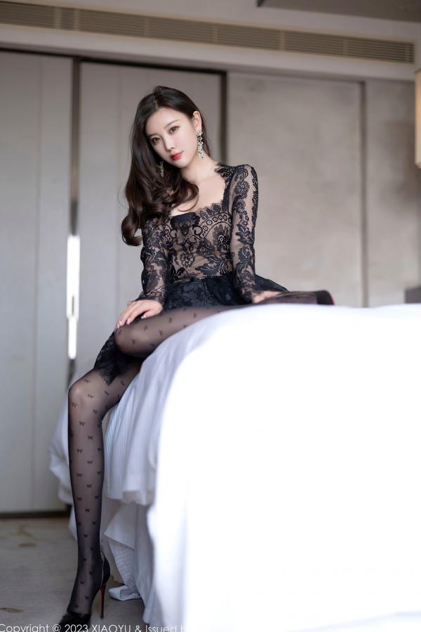 杨晨晨 杨晨晨Yome  XiaoYu语画界-988-杨晨晨Yome-黑色蕾丝透视连衣短裙、性感丝袜高跟鞋，冷艳车库与私房写真-2023.03.17无圣光第52张图片