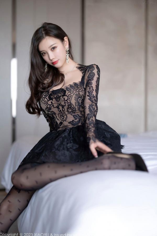 杨晨晨 杨晨晨Yome  XiaoYu语画界-988-杨晨晨Yome-黑色蕾丝透视连衣短裙、性感丝袜高跟鞋，冷艳车库与私房写真-2023.03.17无圣光第53张图片