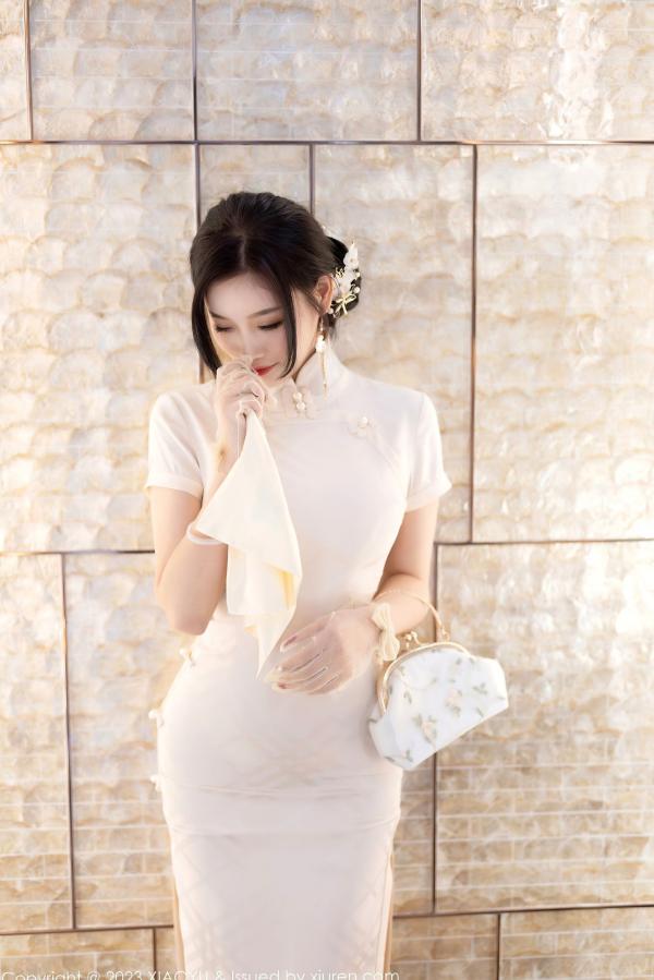 杨晨晨 杨晨晨Yome  XiaoYu语画界978期：杨晨晨白色内衣吊带丝袜私房写真，修长美腿与冷艳气质演绎极致诱惑，无圣光高清大尺度视觉大片第2张图片