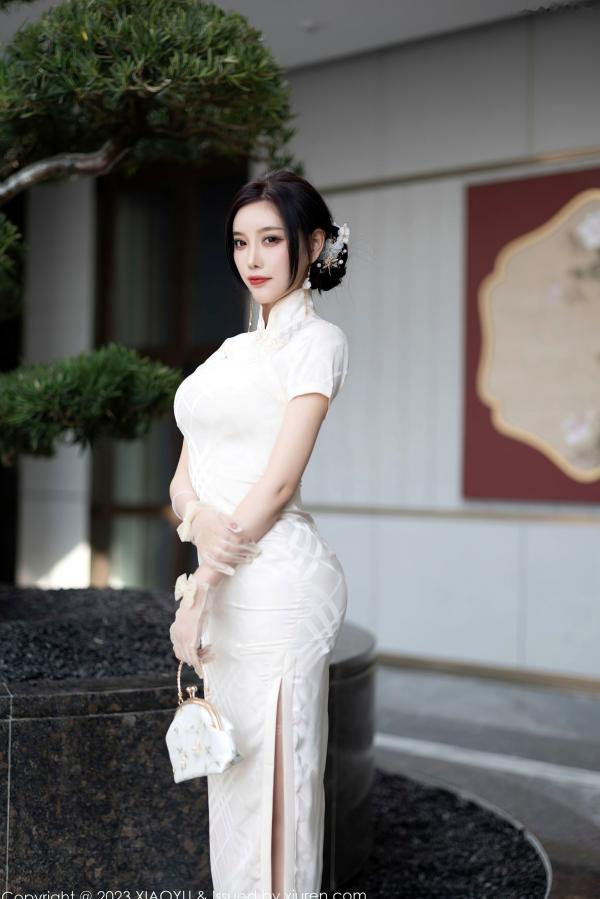 杨晨晨 杨晨晨Yome  XiaoYu语画界978期：杨晨晨白色内衣吊带丝袜私房写真，修长美腿与冷艳气质演绎极致诱惑，无圣光高清大尺度视觉大片第4张图片
