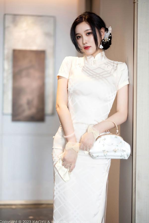杨晨晨 杨晨晨Yome  XiaoYu语画界978期：杨晨晨白色内衣吊带丝袜私房写真，修长美腿与冷艳气质演绎极致诱惑，无圣光高清大尺度视觉大片第24张图片