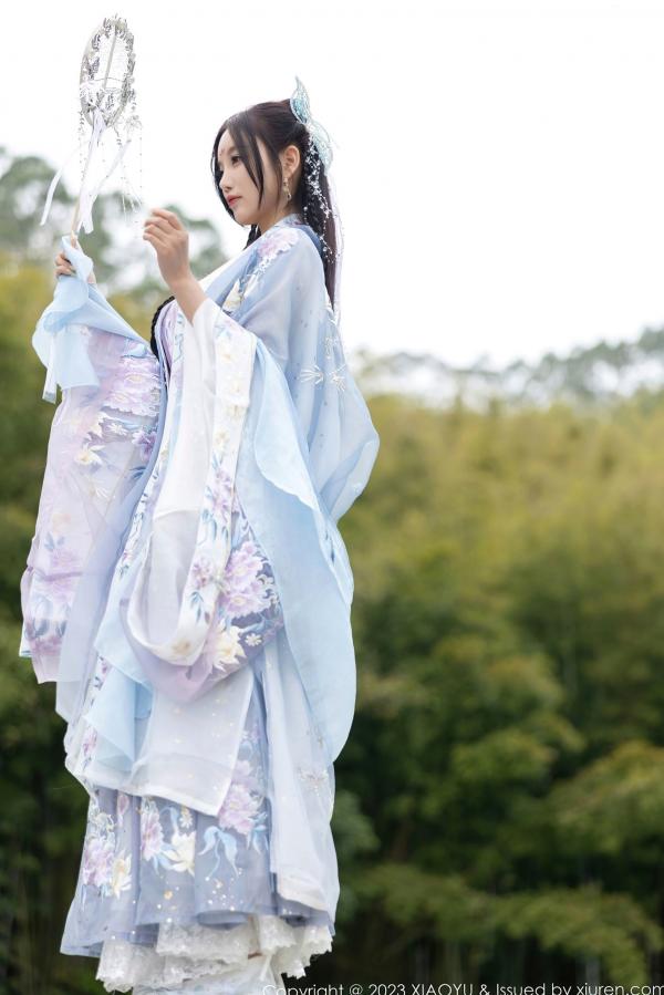 杨晨晨 杨晨晨Yome  XiaoYu语画界970杨晨晨Yome，花海古装与室内蕾丝内衣丝袜诱惑，绝美气质大尺度私房写真第16张图片