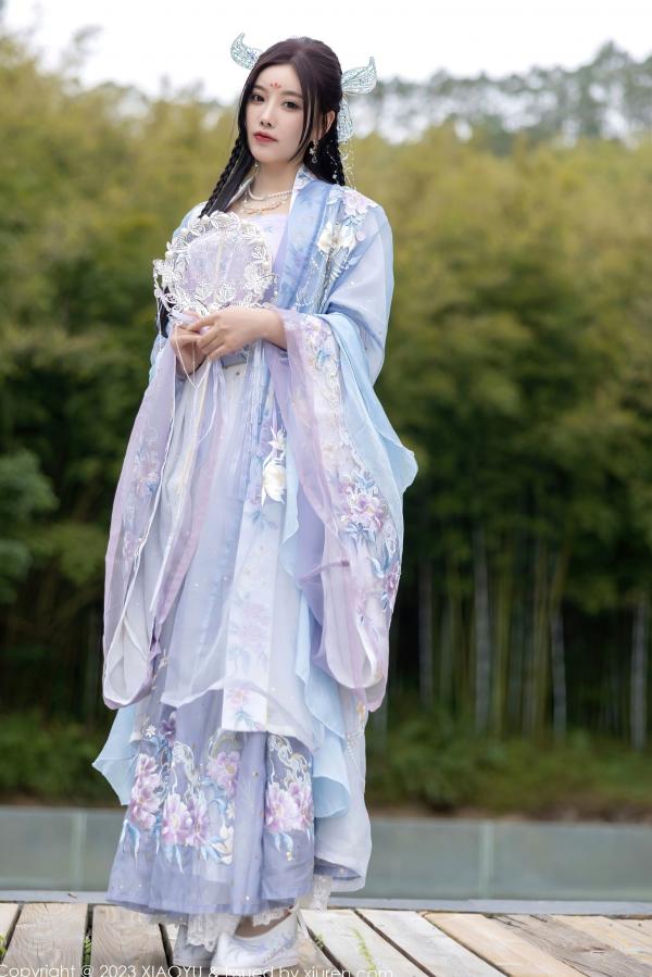 杨晨晨 杨晨晨Yome  XiaoYu语画界970杨晨晨Yome，花海古装与室内蕾丝内衣丝袜诱惑，绝美气质大尺度私房写真第26张图片