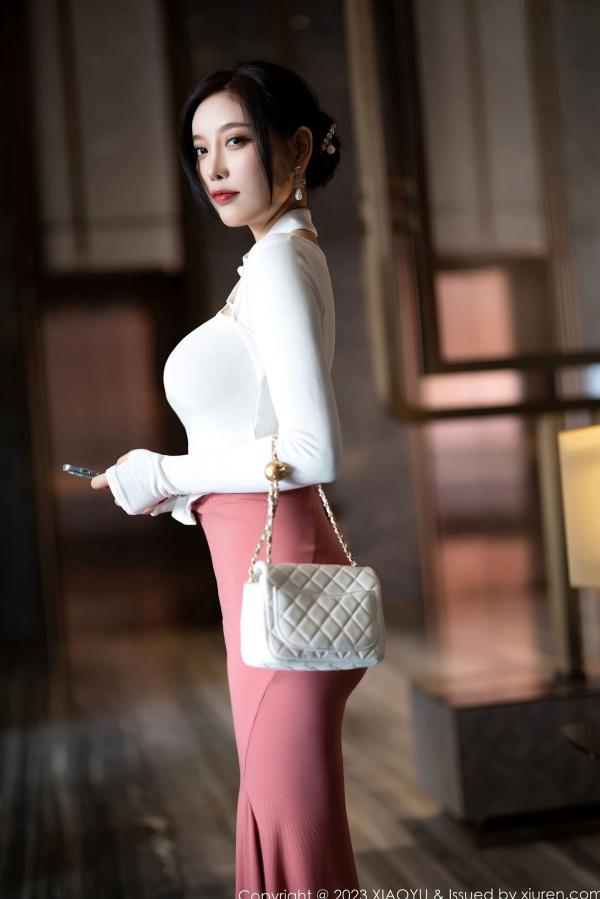 杨晨晨 杨晨晨Yome  XiaoYu语画界-965-杨晨晨：白色上衣粉裙私房写真，优雅端庄与极致诱惑的碰撞，无圣光大尺度完整版第3张图片