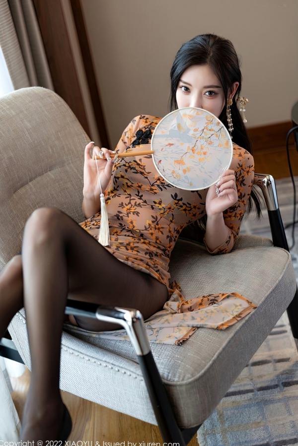 杨晨晨 杨晨晨Yome  XiaoYu语画界927-杨晨晨Yome旗袍私房写真，轻透质感裹身黑丝美腿，尽显极致古典性感诱惑第5张图片
