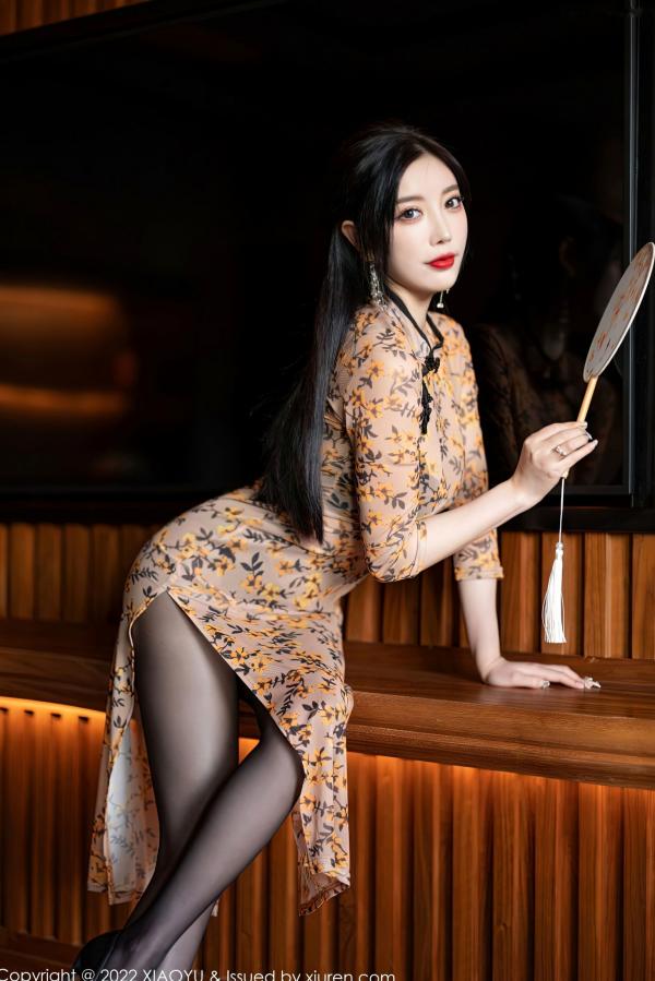 杨晨晨 杨晨晨Yome  XiaoYu语画界927-杨晨晨Yome旗袍私房写真，轻透质感裹身黑丝美腿，尽显极致古典性感诱惑第17张图片