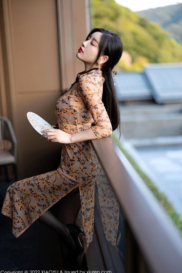 杨晨晨 杨晨晨Yome  XiaoYu语画界927-杨晨晨Yome旗袍私房写真，轻透质感裹身黑丝美腿，尽显极致古典性感诱惑第19张图片