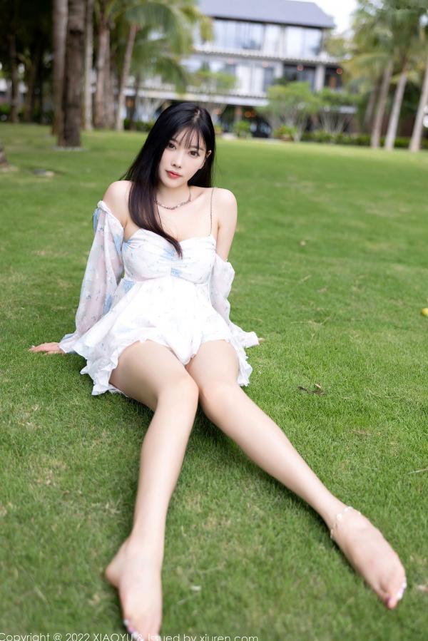 杨晨晨 杨晨晨Yome  XiaoYu语画界-851-杨晨晨Yome-清新吊带裙私房写真-肉色丝袜美腿-2022.08.26-无圣光大尺度第8张图片