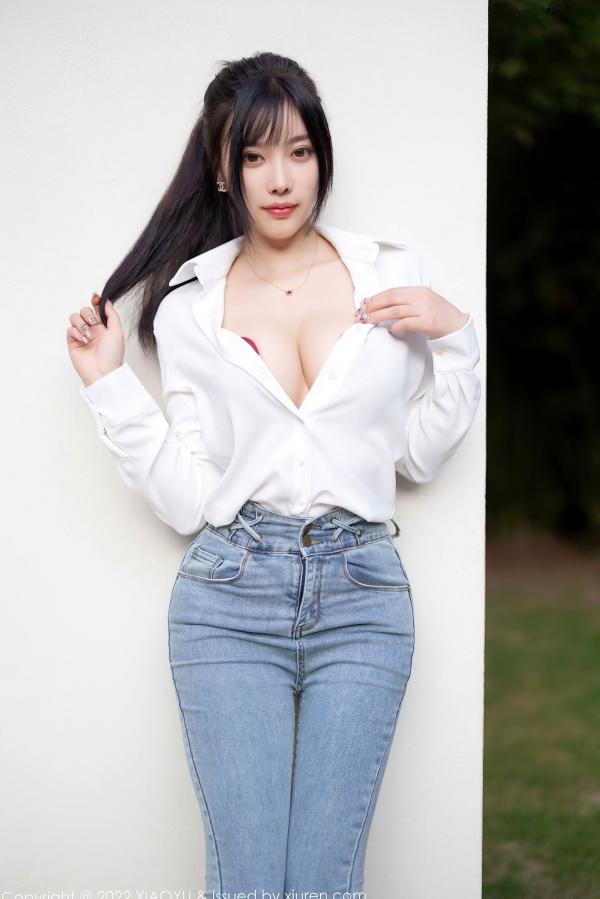 杨晨晨 杨晨晨Yome  XiaoYu语画界 846期 - 杨晨晨Yome 性感私房系列 - 白衬衫红色内衣肉丝诱惑，居家大尺度美图，无圣光极致展现第16张图片