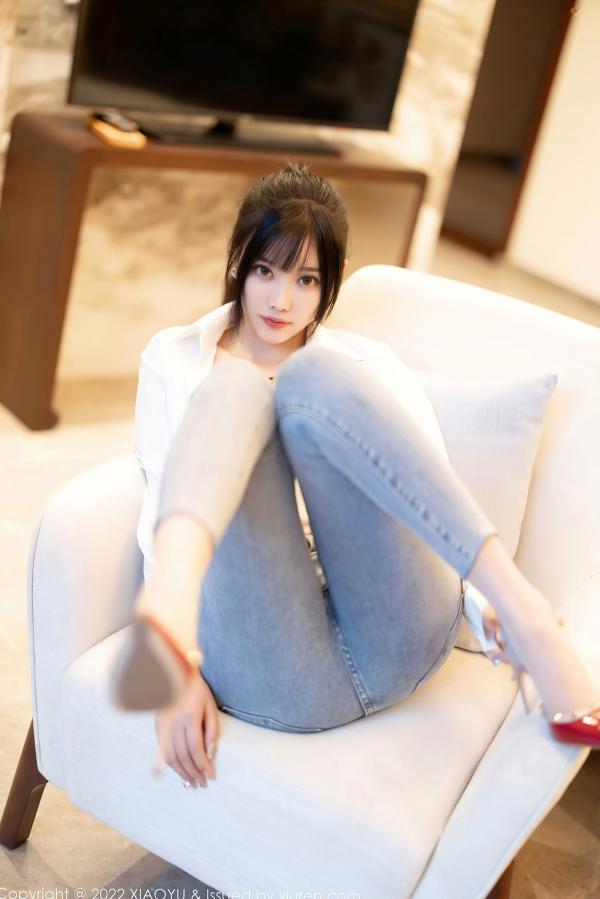 杨晨晨 杨晨晨Yome  XiaoYu语画界 846期 - 杨晨晨Yome 性感私房系列 - 白衬衫红色内衣肉丝诱惑，居家大尺度美图，无圣光极致展现第23张图片