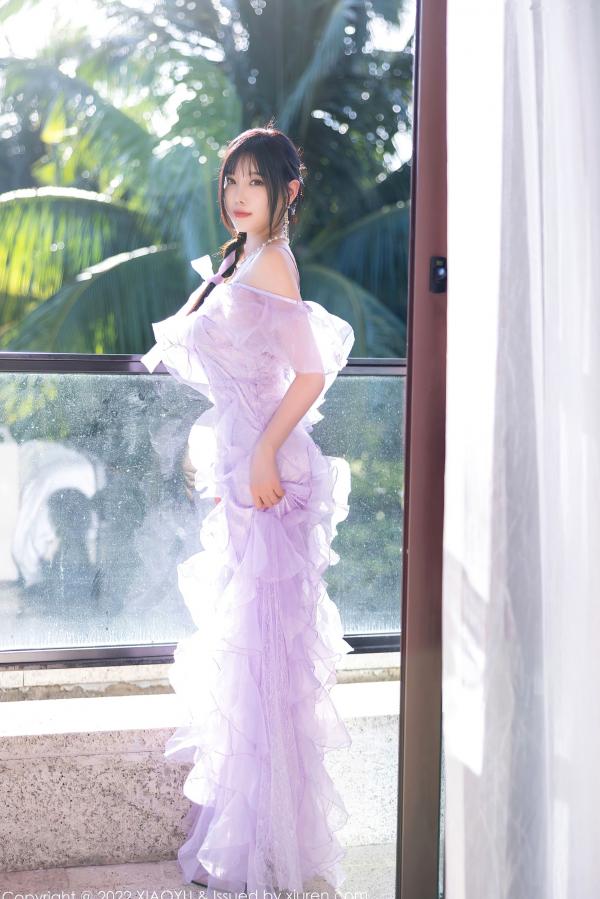 杨晨晨 杨晨晨Yome  XiaoYu语画界-杨晨晨Yome海南户外泳池比基尼私房写真，清透紫色套装勾勒绝美身姿，尽显夏日纯欲性感风情，无圣光大尺度第9张图片