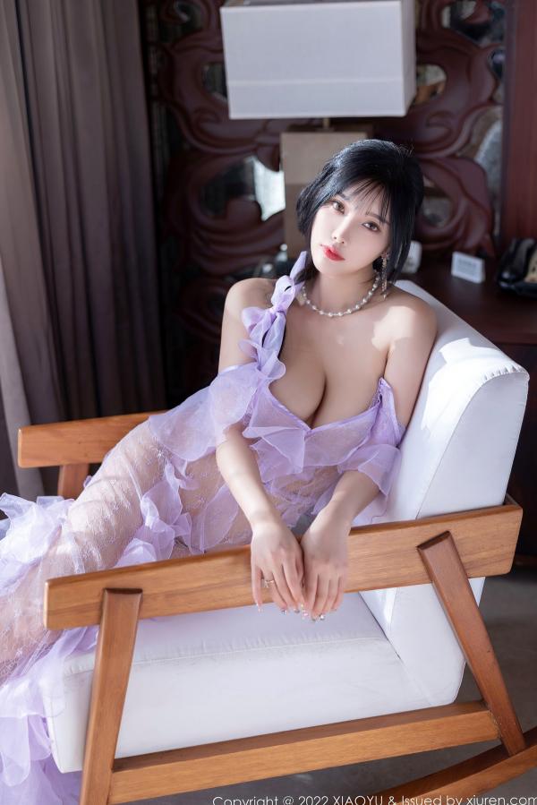 杨晨晨 杨晨晨Yome  XiaoYu语画界-杨晨晨Yome海南户外泳池比基尼私房写真，清透紫色套装勾勒绝美身姿，尽显夏日纯欲性感风情，无圣光大尺度第16张图片