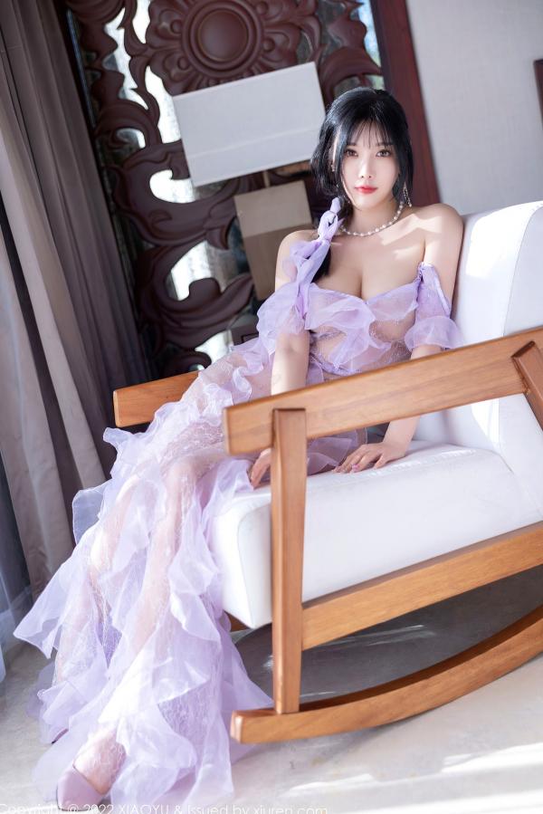 杨晨晨 杨晨晨Yome  XiaoYu语画界-杨晨晨Yome海南户外泳池比基尼私房写真，清透紫色套装勾勒绝美身姿，尽显夏日纯欲性感风情，无圣光大尺度第18张图片