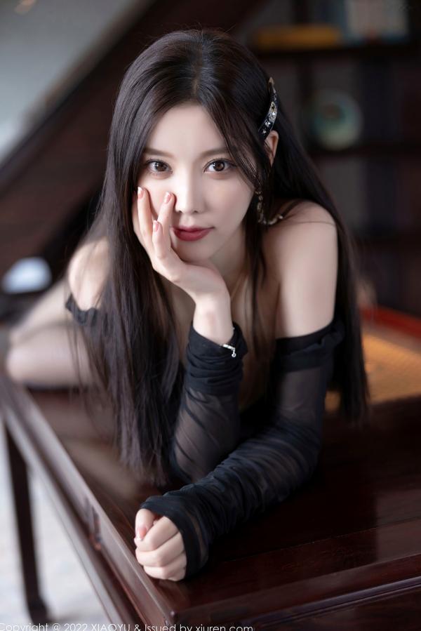 杨晨晨 杨晨晨Yome  XiaoYu语画界806期：杨晨晨Yome黑色透视连衣裙诱惑写真，蕾丝内衣配黑丝尽显御姐魅力，高颜值私房大尺度摄影第51张图片