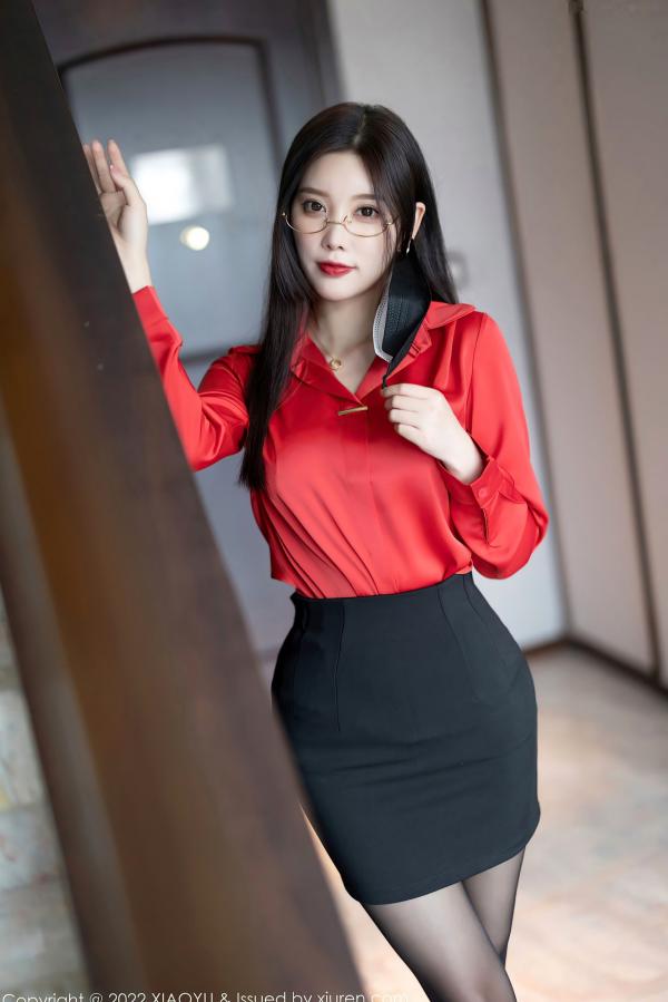 杨晨晨 杨晨晨Yome  XiaoYu语画界-801-杨晨晨Yome-私房黑丝诱惑与蕾丝内衣美拍-2022.06.17 - 无圣光大尺度第22张图片