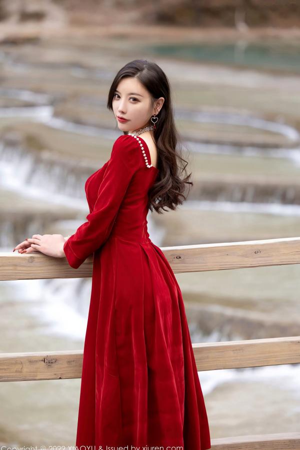 杨晨晨 杨晨晨Yome  XiaoYu语画界-750-杨晨晨Yome-丽江心愿旅拍花色旗袍黑丝-极致室内私房写真-2022.04.02-无圣光大尺度第75张图片