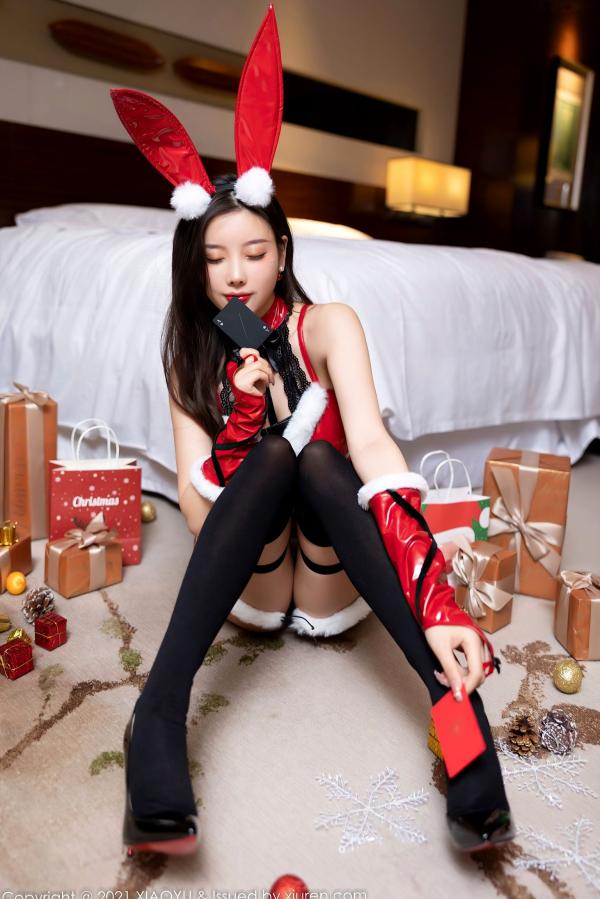 杨晨晨 杨晨晨Yome  XiaoYu语画界-683-杨晨晨Yome-圣诞兔女郎主题-极致诱惑漆皮装与黑丝美腿私房照-大尺度视觉盛宴第35张图片