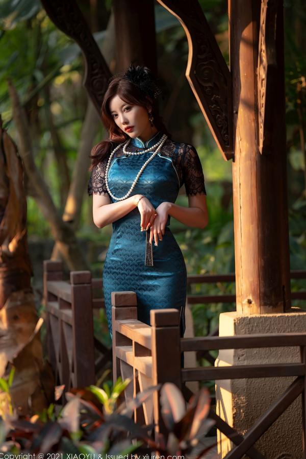 杨晨晨 杨晨晨Yome  XiaoYu语画界557杨晨晨心愿旅拍：孔雀蓝蕾丝内衣与黑丝诱惑，绝美私房大尺度写真第10张图片