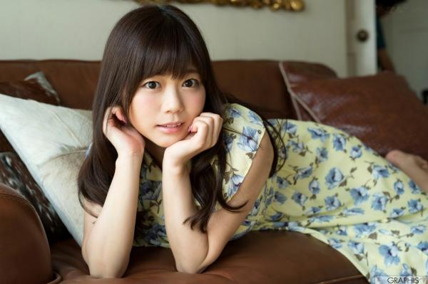 羽咲みはる 羽咲美晴  Graphis_羽咲みはる Miharu Usa 私房居家大尺度写真集，花裙女神尽显极致曲线诱惑第3张图片