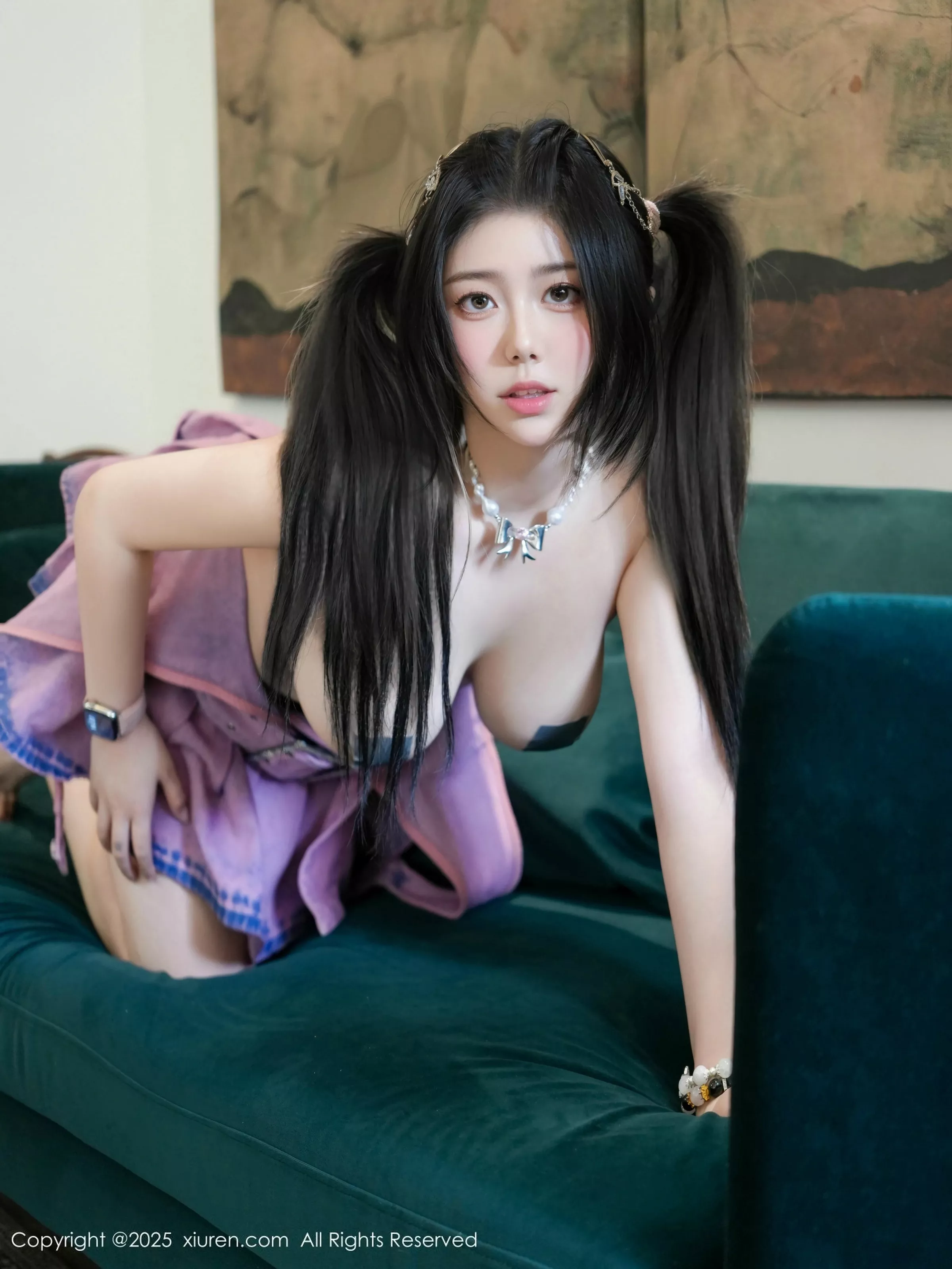 王女郎 Anglica Wang [XiuRen]高清写真图 2025.05.20 No.10297 诺诺Hsu 白色丝袜第53张图片