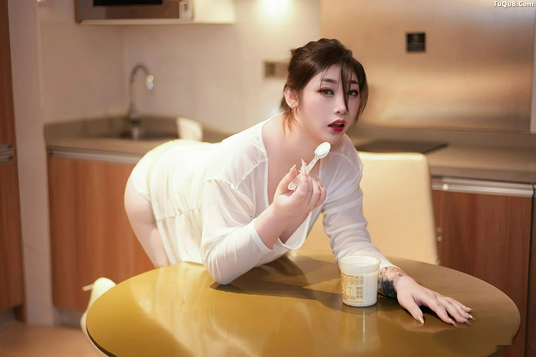 柠檬c_lemon 妲己_Toxic [XiuRen]高清写真图 2025.09.19 No.10787 妲己_Toxic 白色情趣第12张图片