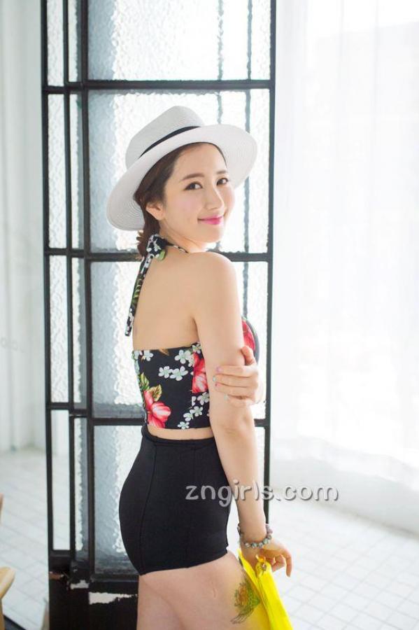 이연정 李妍静  李妍静- 2017年MayBeach比基尼系列七第115张图片