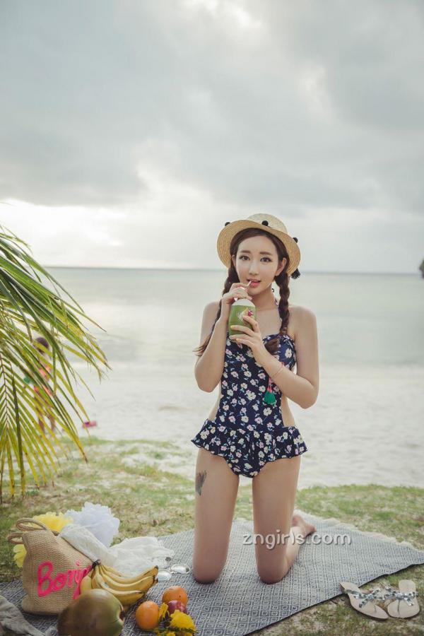 이연정 李妍静  李妍静- 2017年MayBeach比基尼系列七第134张图片