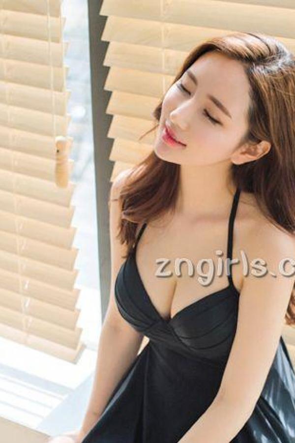 이연정 李妍静  李妍静- 2017年MayBeach比基尼系列七第165张图片