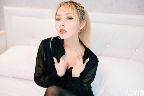 何梦兮   JVID-Stacy-粉嫩女秘书酒醉之后-职场制服诱惑-超薄黑丝私房美图-2019.09.20第20张图片