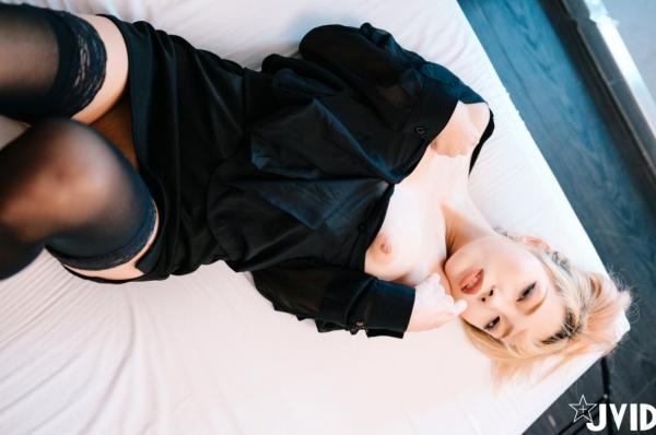 何梦兮   JVID-Stacy-粉嫩女秘书酒醉之后-职场制服诱惑-超薄黑丝私房美图-2019.09.20第41张图片