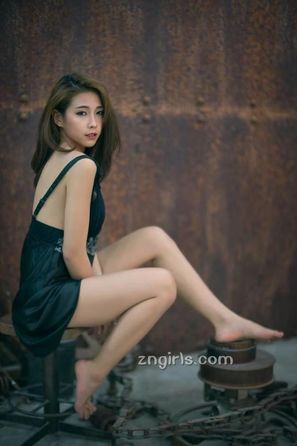 Soraya Suttawas MayTal 泰国混血妹子Soraya Suttawas 雪白肌肤时尚高雅第58张图片