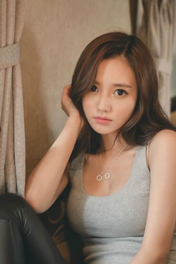 손윤주 孙允珠 孙允珠- 2014年高清黑丝诱惑福利写真第121张图片